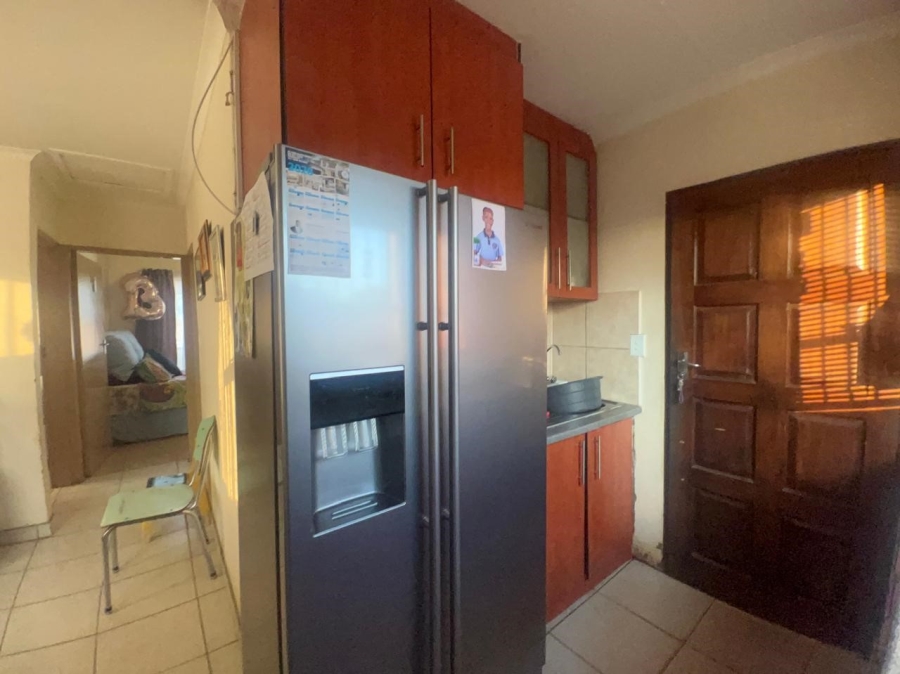 2 Bedroom Property for Sale in Kagiso Gauteng