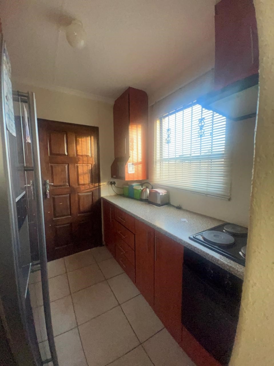 2 Bedroom Property for Sale in Kagiso Gauteng
