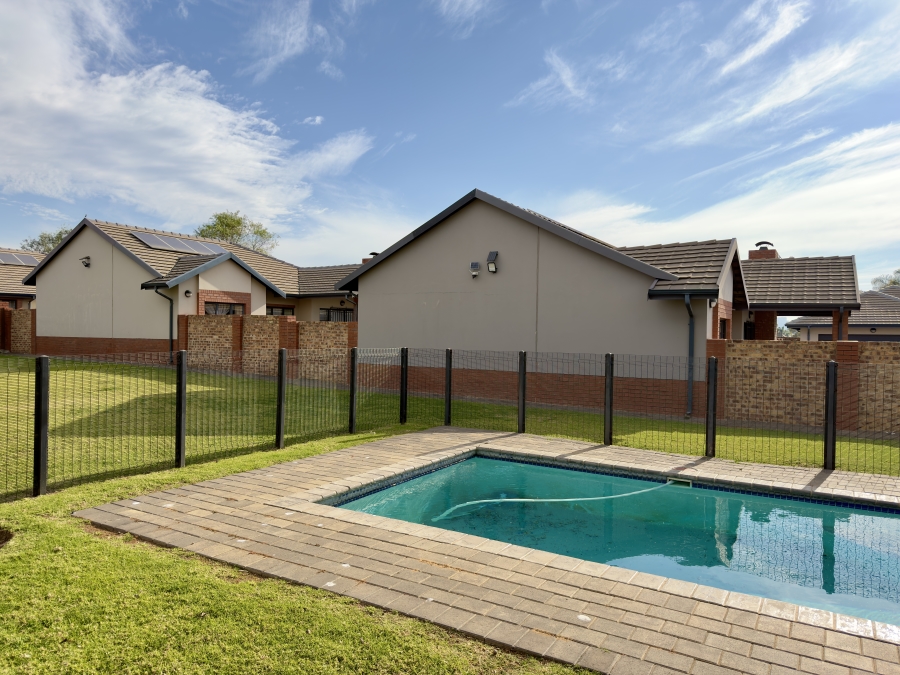 3 Bedroom Property for Sale in Equestria Gauteng
