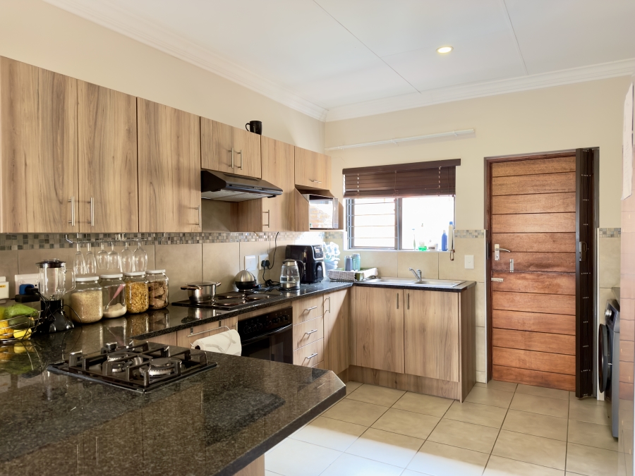 3 Bedroom Property for Sale in Equestria Gauteng