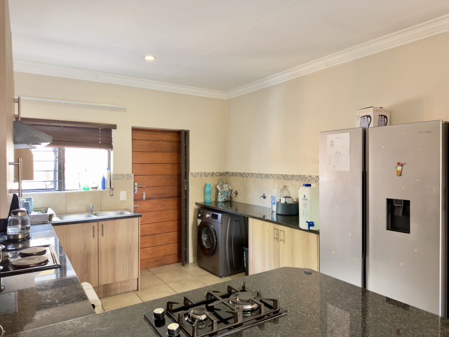 3 Bedroom Property for Sale in Equestria Gauteng