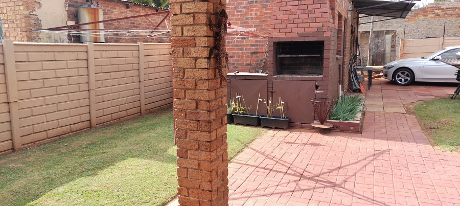 To Let 4 Bedroom Property for Rent in Northmead Gauteng