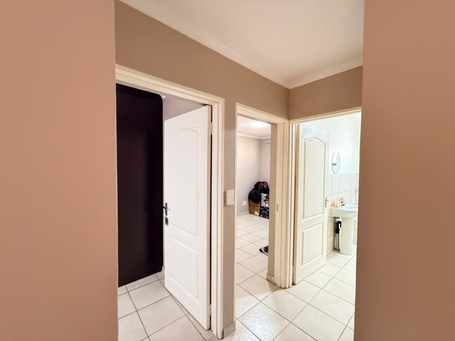 To Let 2 Bedroom Property for Rent in Benoni AH Gauteng