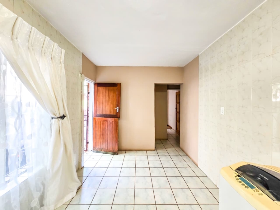 1 Bedroom Property for Sale in Florauna Gauteng