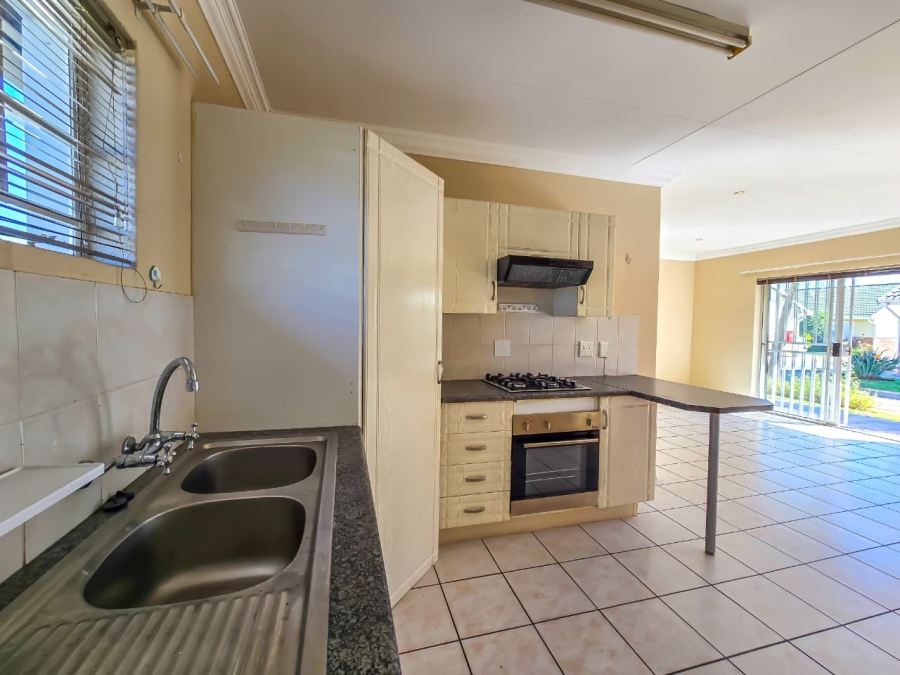 2 Bedroom Property for Sale in Ninapark Gauteng