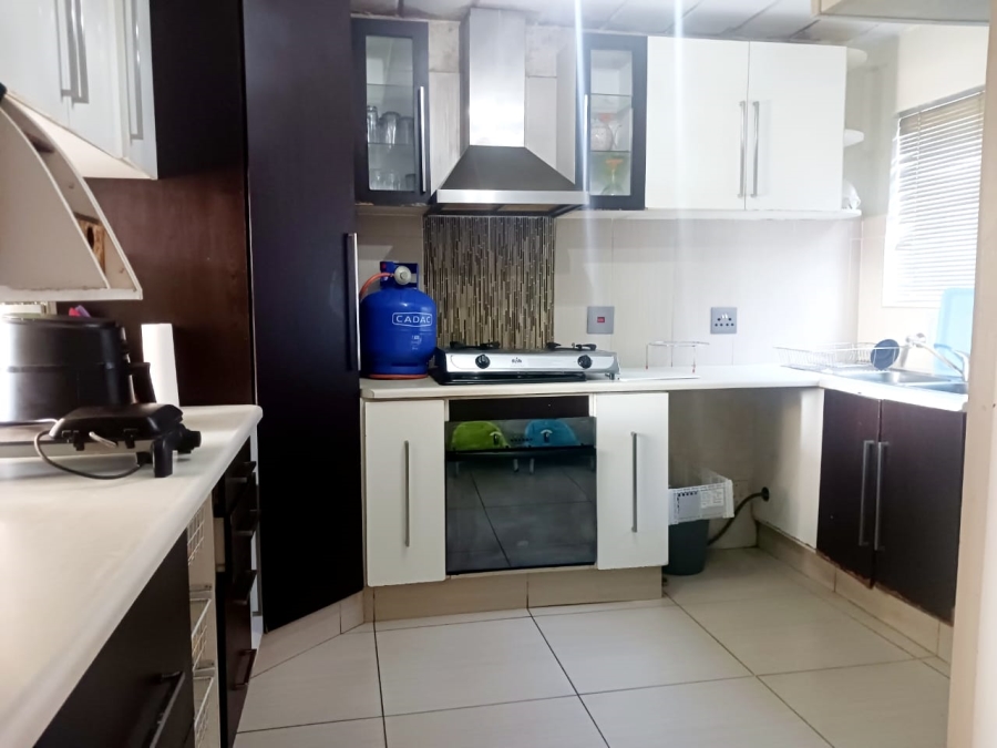2 Bedroom Property for Sale in Blackheath Gauteng