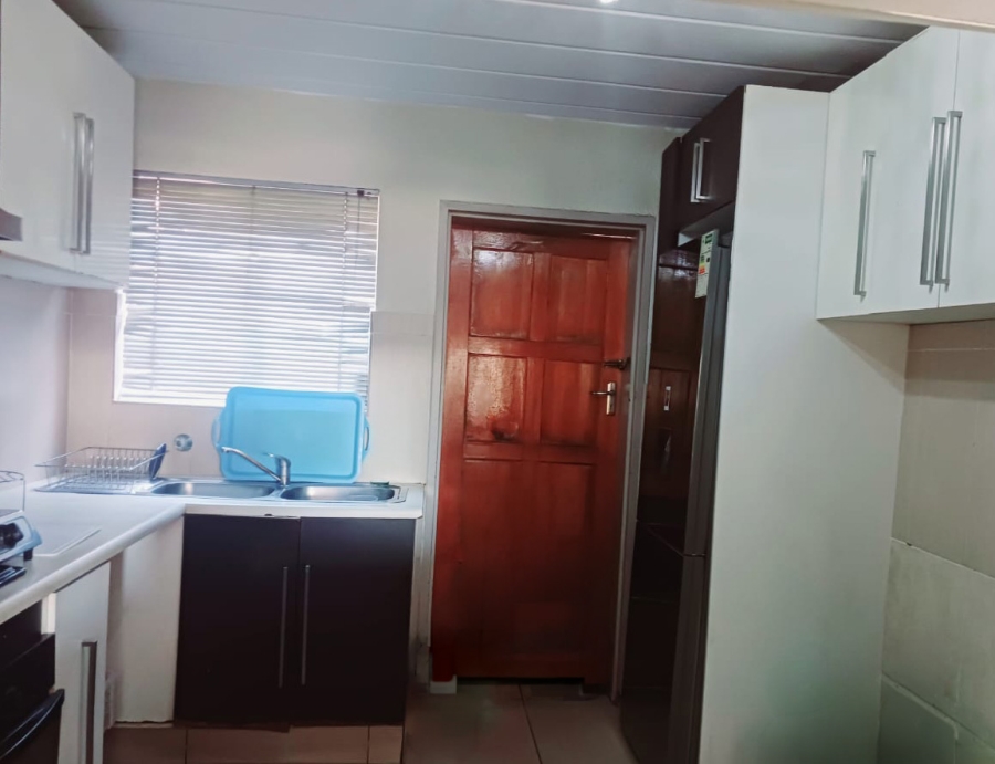 2 Bedroom Property for Sale in Blackheath Gauteng