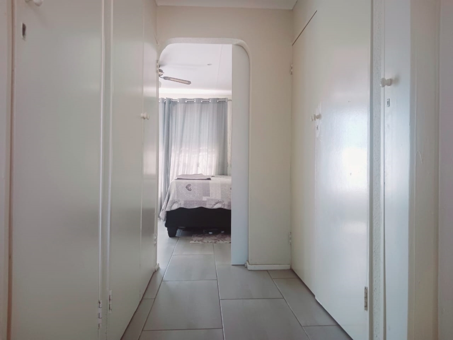 2 Bedroom Property for Sale in Blackheath Gauteng