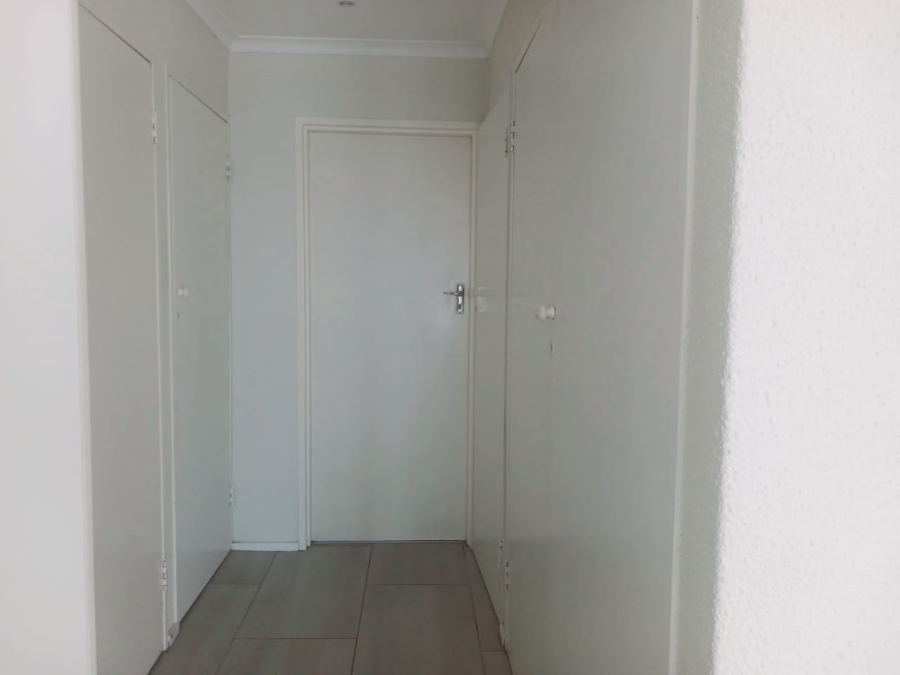 2 Bedroom Property for Sale in Blackheath Gauteng
