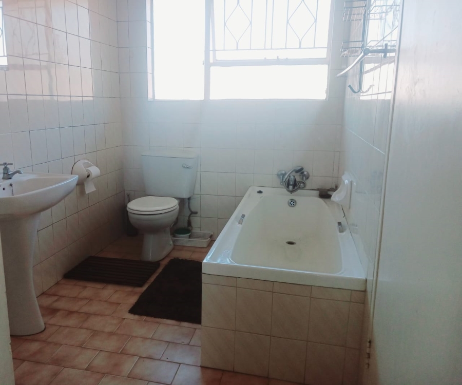 2 Bedroom Property for Sale in Blackheath Gauteng