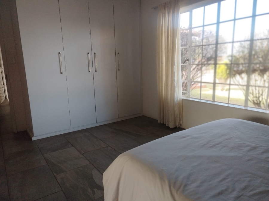 To Let 2 Bedroom Property for Rent in Hartbeesfontein AH Gauteng