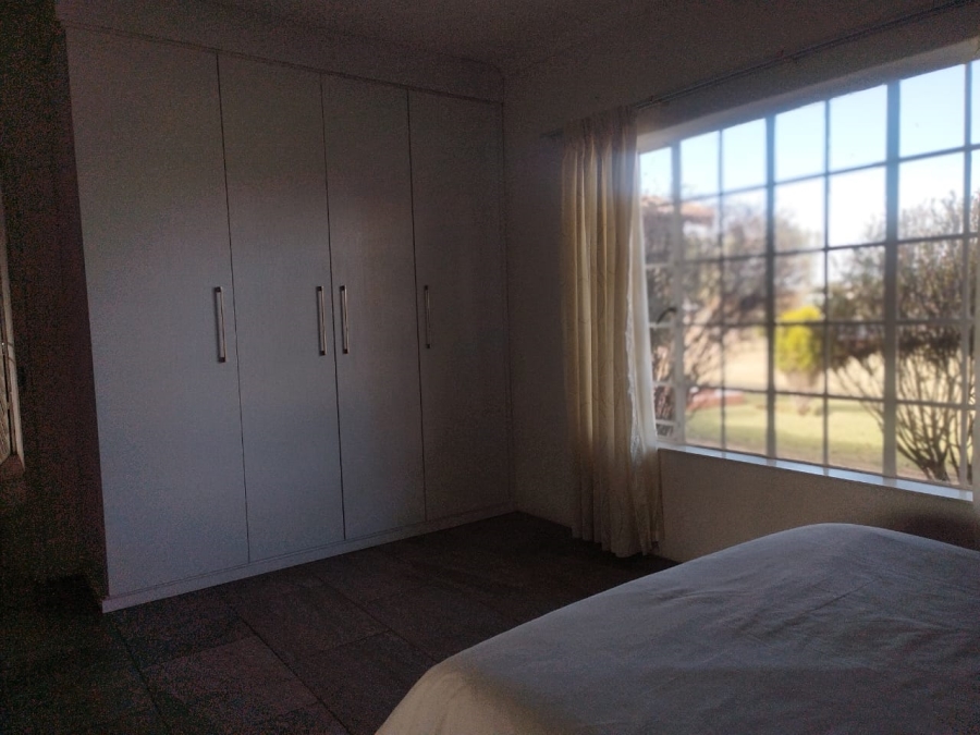 To Let 2 Bedroom Property for Rent in Hartbeesfontein AH Gauteng