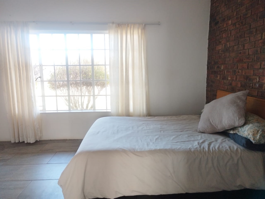 To Let 2 Bedroom Property for Rent in Hartbeesfontein AH Gauteng