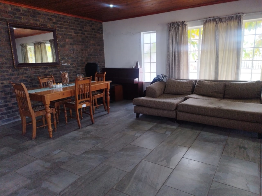 To Let 2 Bedroom Property for Rent in Hartbeesfontein AH Gauteng