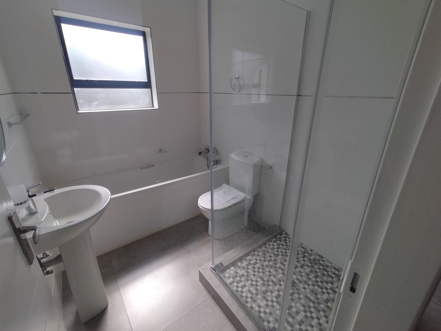 4 Bedroom Property for Sale in Eldorette Gauteng