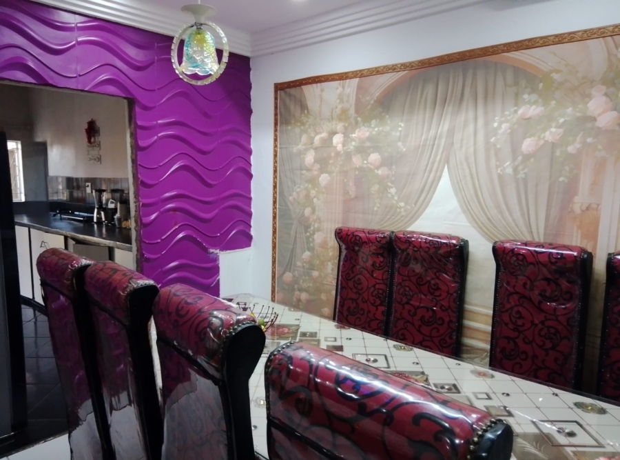 4 Bedroom Property for Sale in Petersfield Gauteng