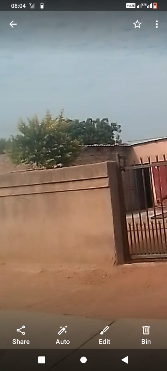 4 Bedroom Property for Sale in Stinkwater Gauteng