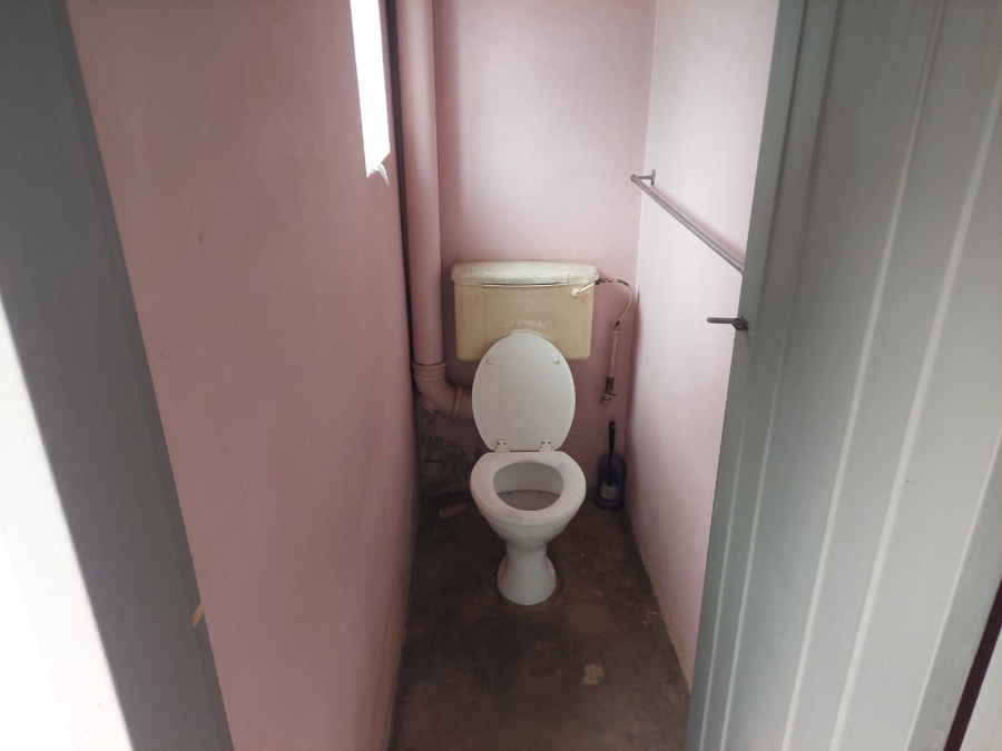 4 Bedroom Property for Sale in Dorandia Gauteng