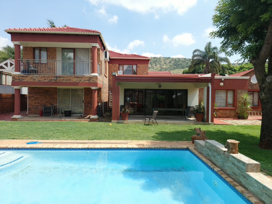 7 Bedroom Property for Sale in Amandasig Gauteng