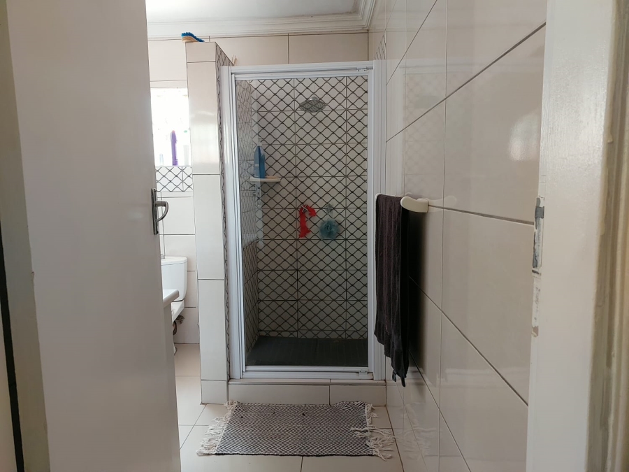 7 Bedroom Property for Sale in Amandasig Gauteng