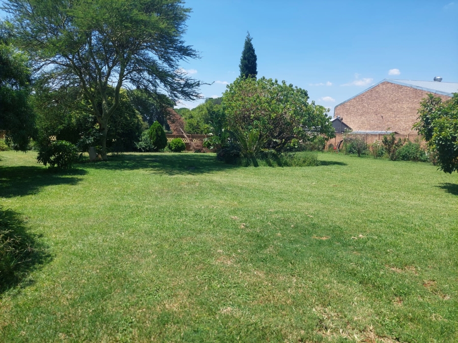 4 Bedroom Property for Sale in Strydfontein A H Gauteng
