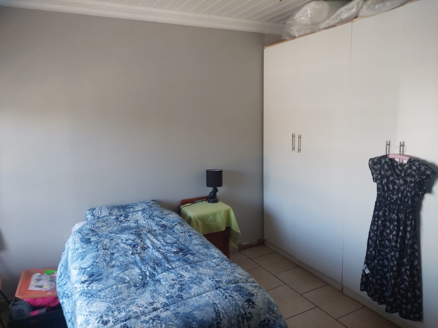 4 Bedroom Property for Sale in Strydfontein A H Gauteng