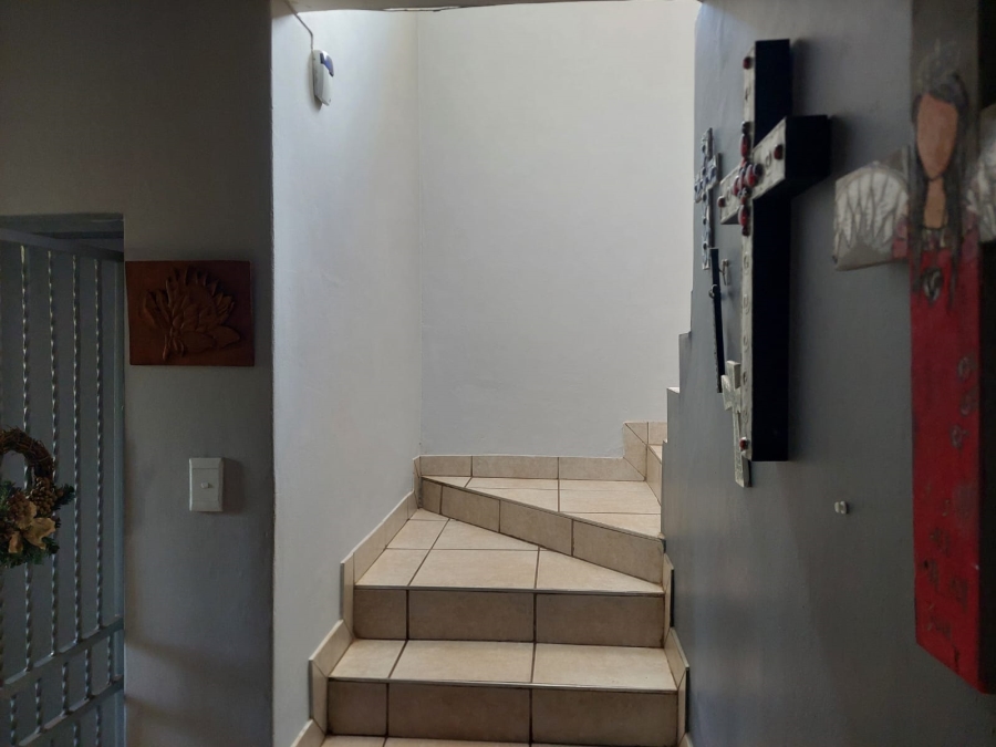 4 Bedroom Property for Sale in Strydfontein A H Gauteng