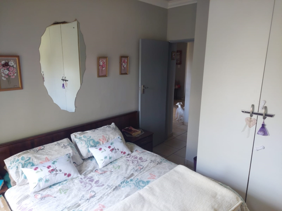 4 Bedroom Property for Sale in Strydfontein A H Gauteng