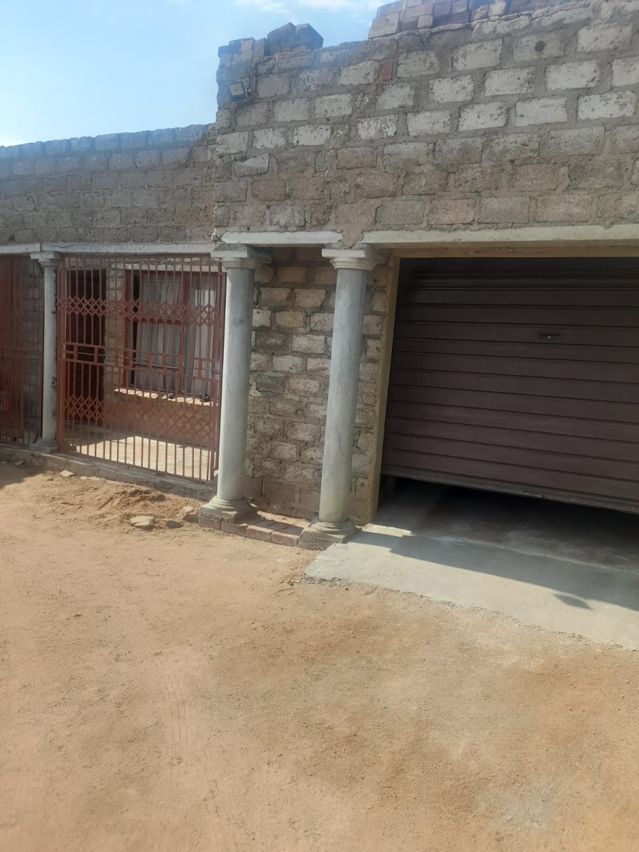3 Bedroom Property for Sale in Mabopane Gauteng