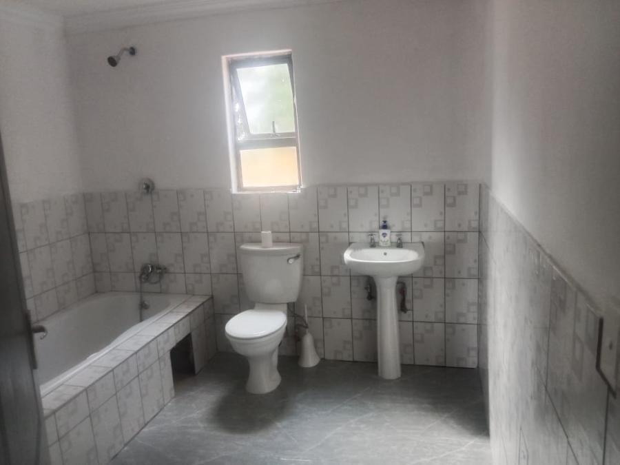 2 Bedroom Property for Sale in Mabopane Gauteng