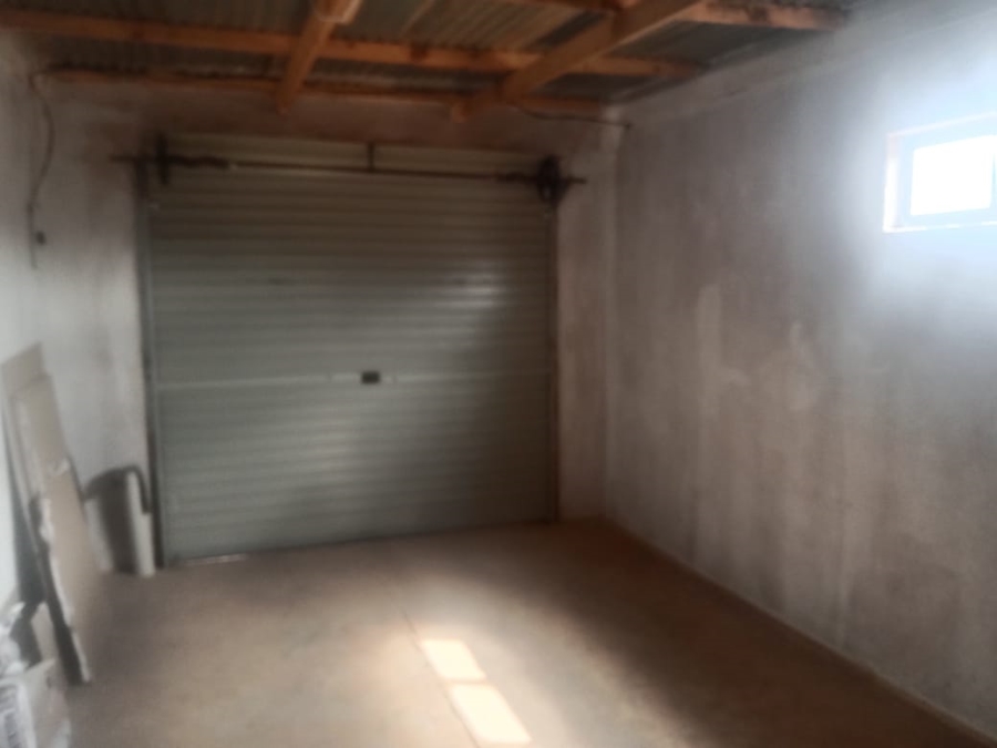 2 Bedroom Property for Sale in Mabopane Gauteng