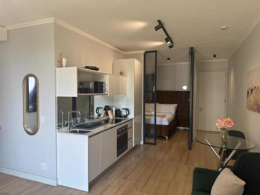 To Let 1 Bedroom Property for Rent in Waterfall Country Village Gauteng