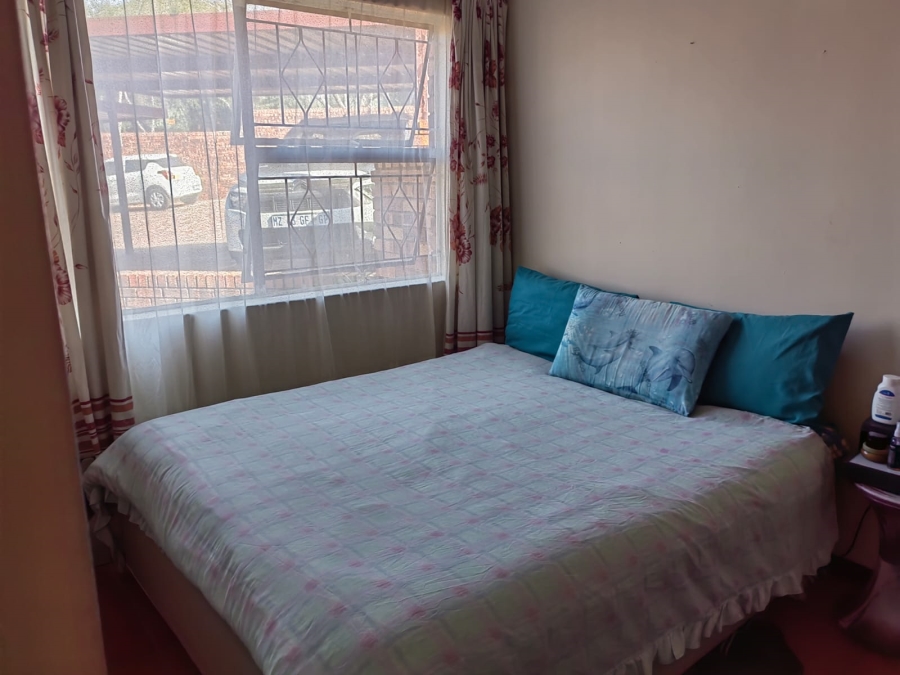 2 Bedroom Property for Sale in Vorna Valley Gauteng