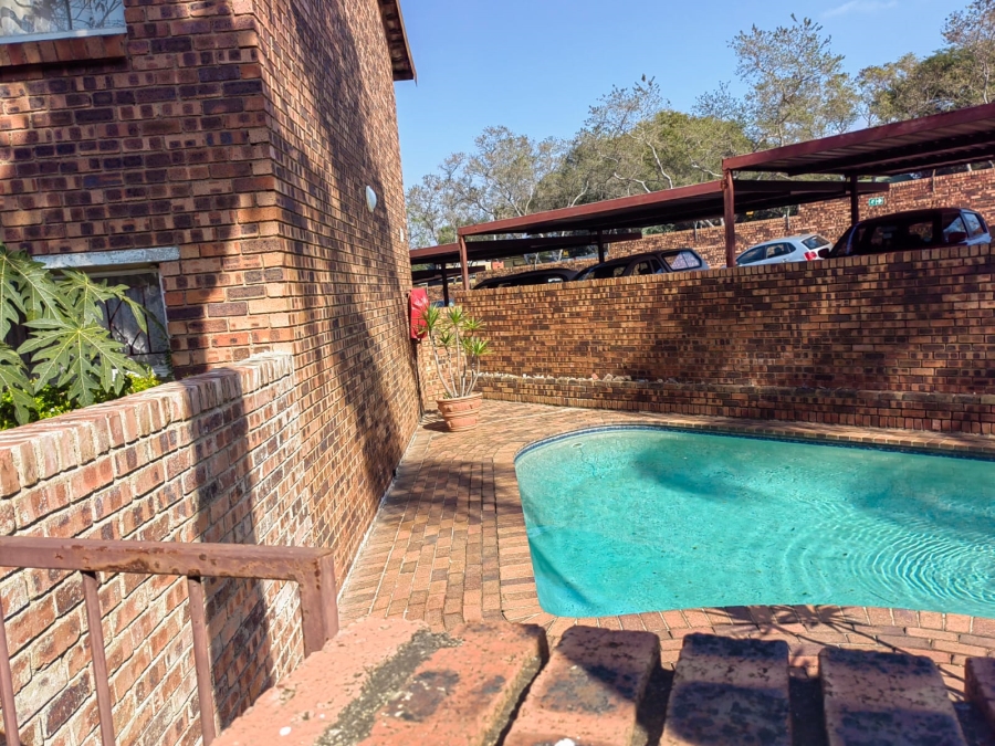 2 Bedroom Property for Sale in Vorna Valley Gauteng