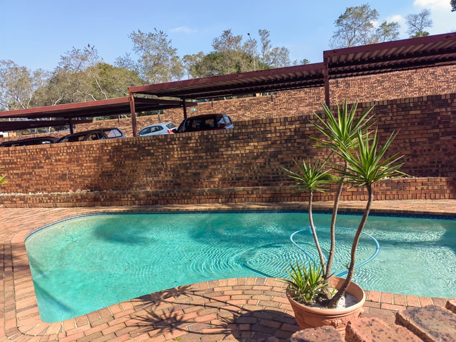 2 Bedroom Property for Sale in Vorna Valley Gauteng
