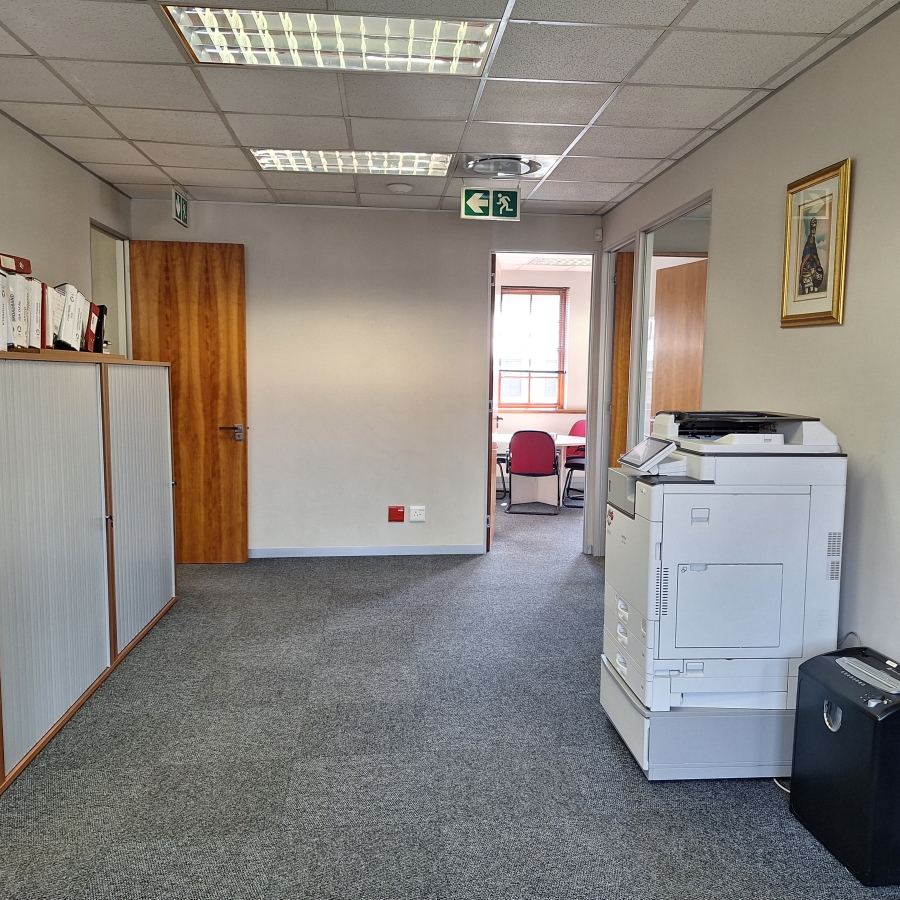 To Let Commercial Property for Rent in Chislehurston Gauteng
