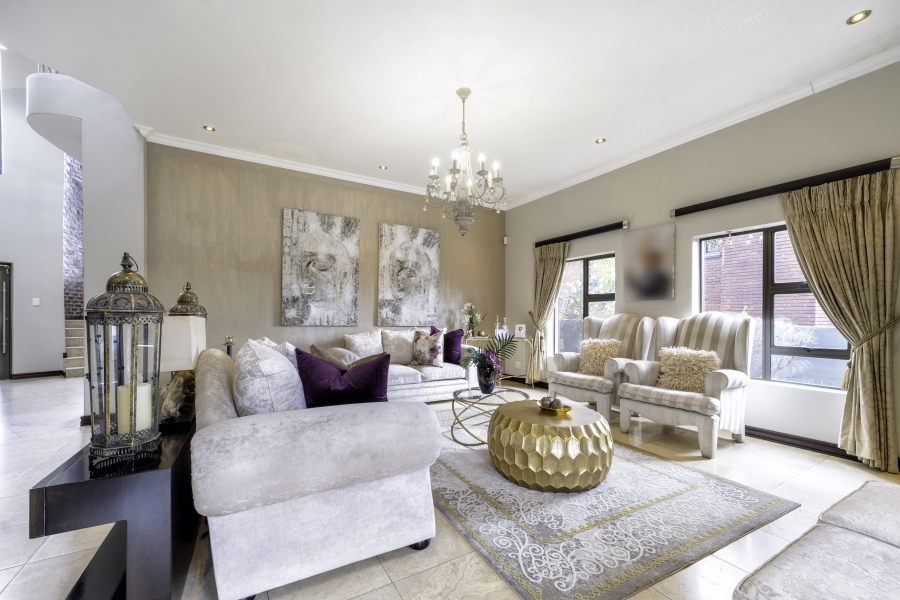 4 Bedroom Property for Sale in Crescent Wood Country Estate Gauteng