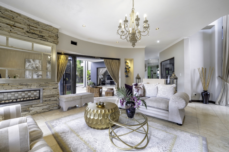 4 Bedroom Property for Sale in Crescent Wood Country Estate Gauteng