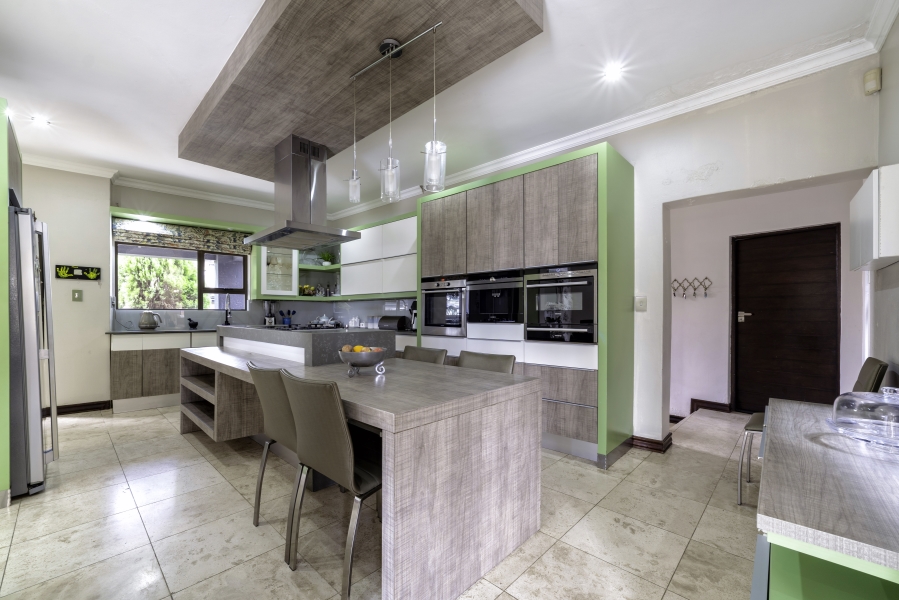 4 Bedroom Property for Sale in Crescent Wood Country Estate Gauteng