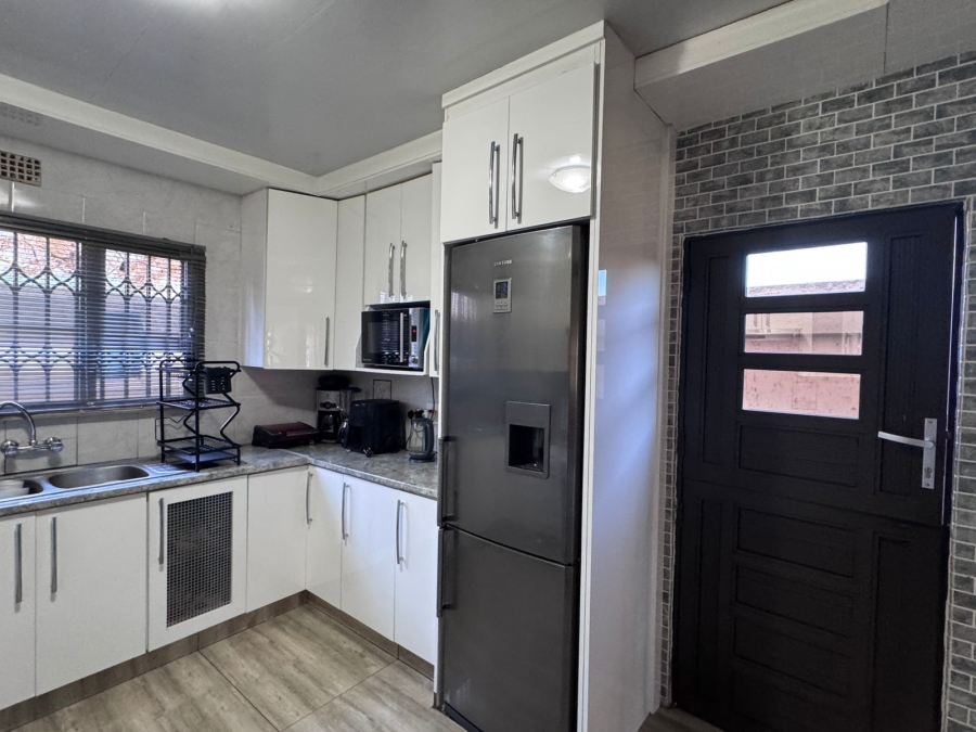 3 Bedroom Property for Sale in Vosloorus Gauteng
