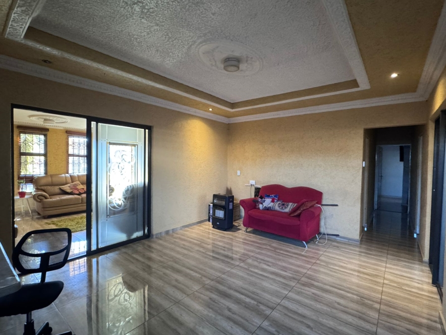 3 Bedroom Property for Sale in Vosloorus Gauteng