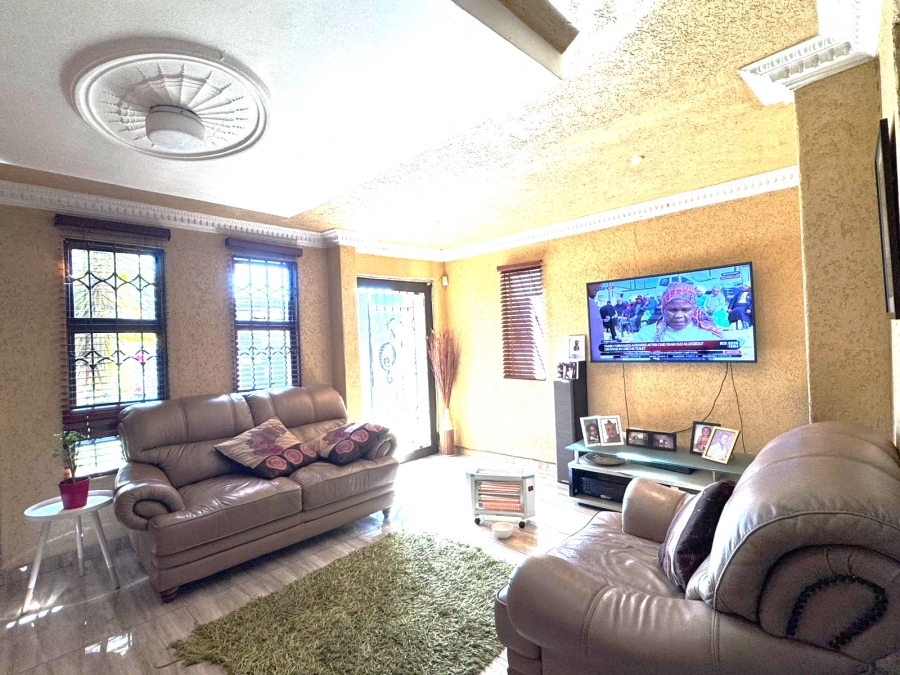 3 Bedroom Property for Sale in Vosloorus Gauteng