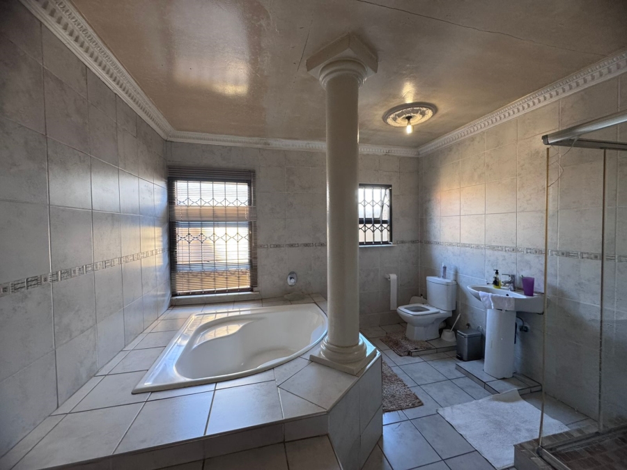3 Bedroom Property for Sale in Vosloorus Gauteng