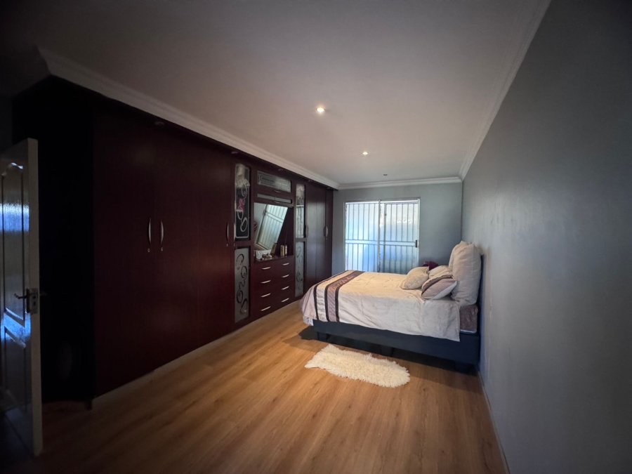 3 Bedroom Property for Sale in Vosloorus Gauteng