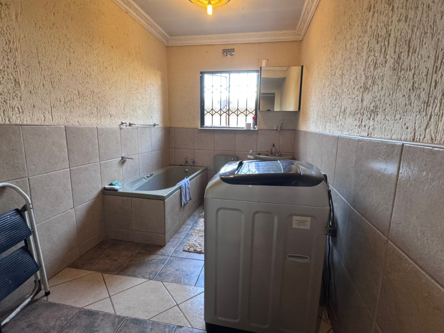 3 Bedroom Property for Sale in Vosloorus Gauteng
