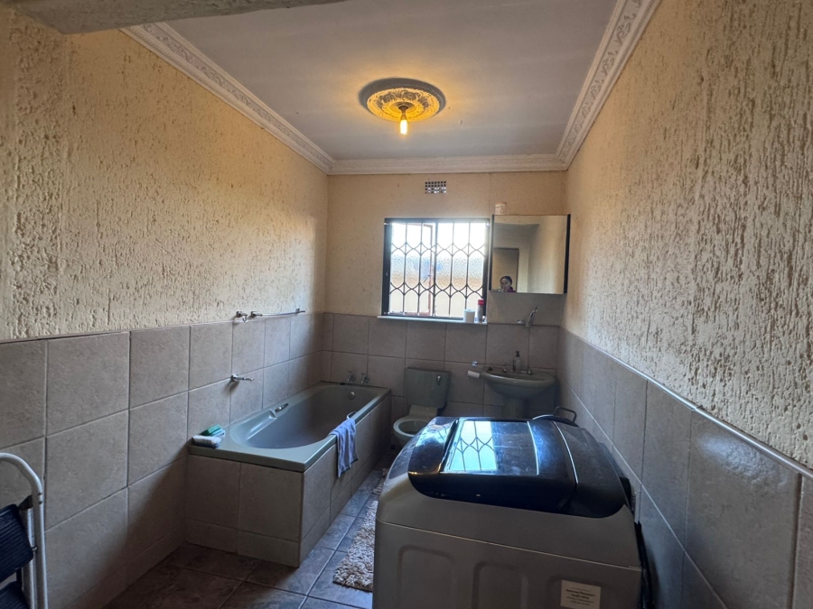 3 Bedroom Property for Sale in Vosloorus Gauteng
