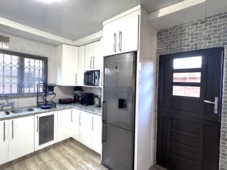 3 Bedroom Property for Sale in Vosloorus Gauteng