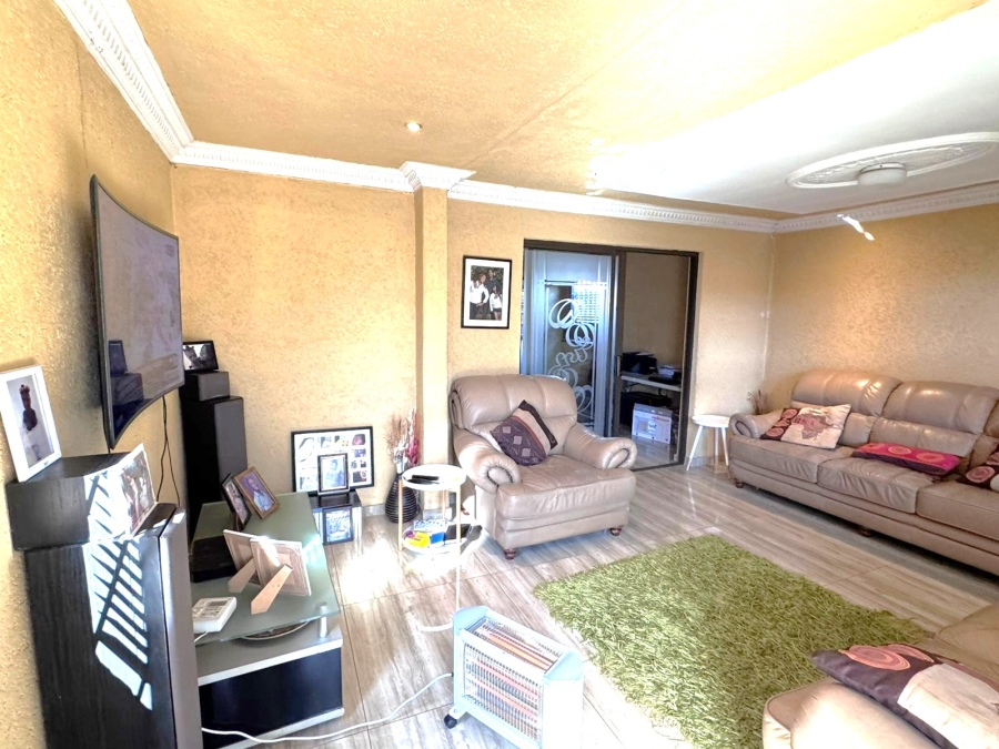 3 Bedroom Property for Sale in Vosloorus Gauteng