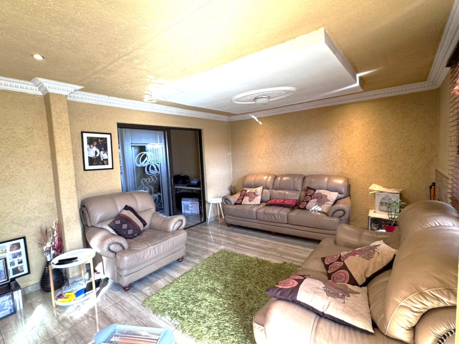 3 Bedroom Property for Sale in Vosloorus Gauteng