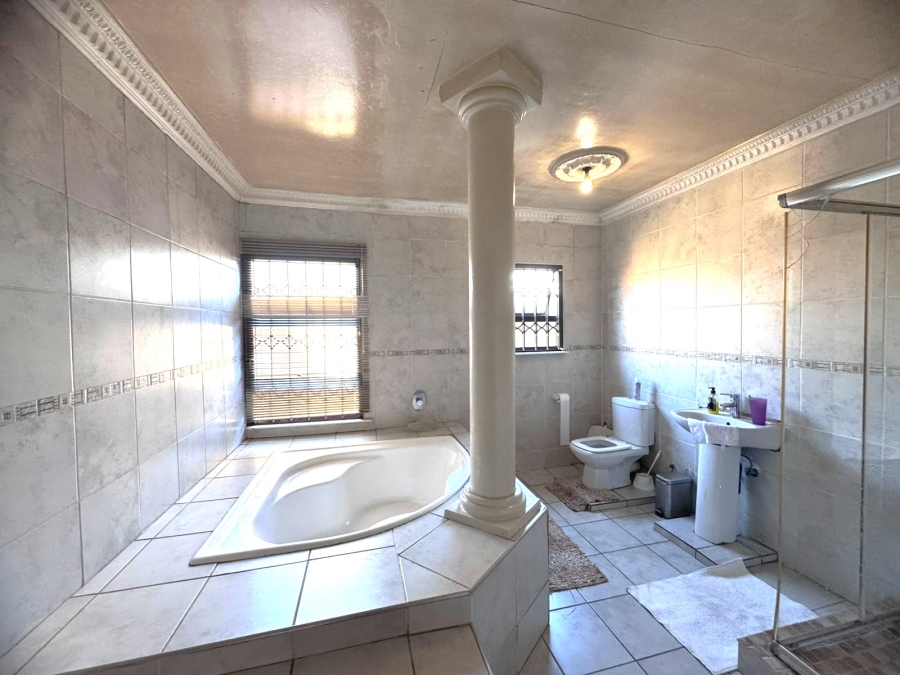 3 Bedroom Property for Sale in Vosloorus Gauteng